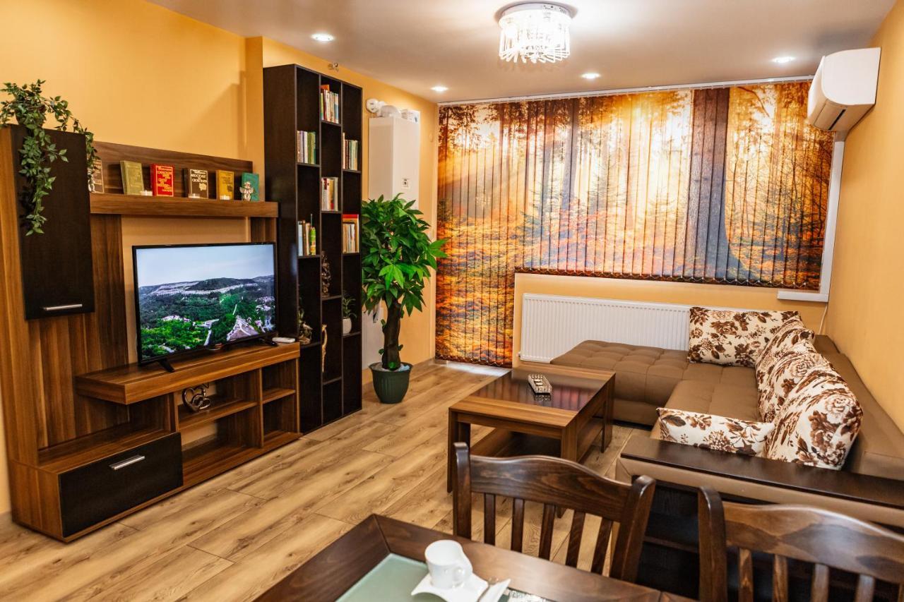 Krissty Apartment Veliko Tarnovo Luaran gambar